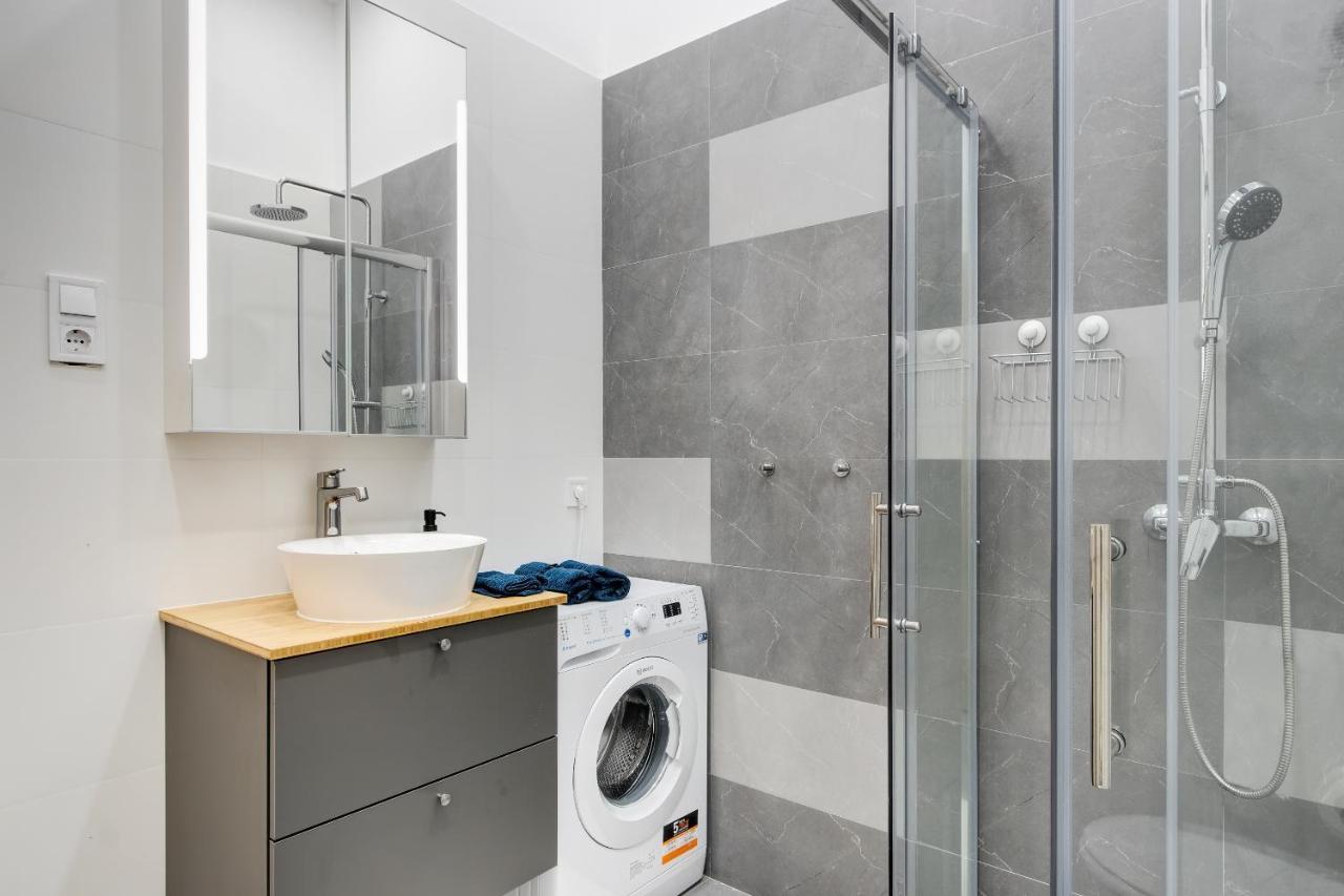 D.Five Aradi B Apartment 부다페스트 외부 사진
